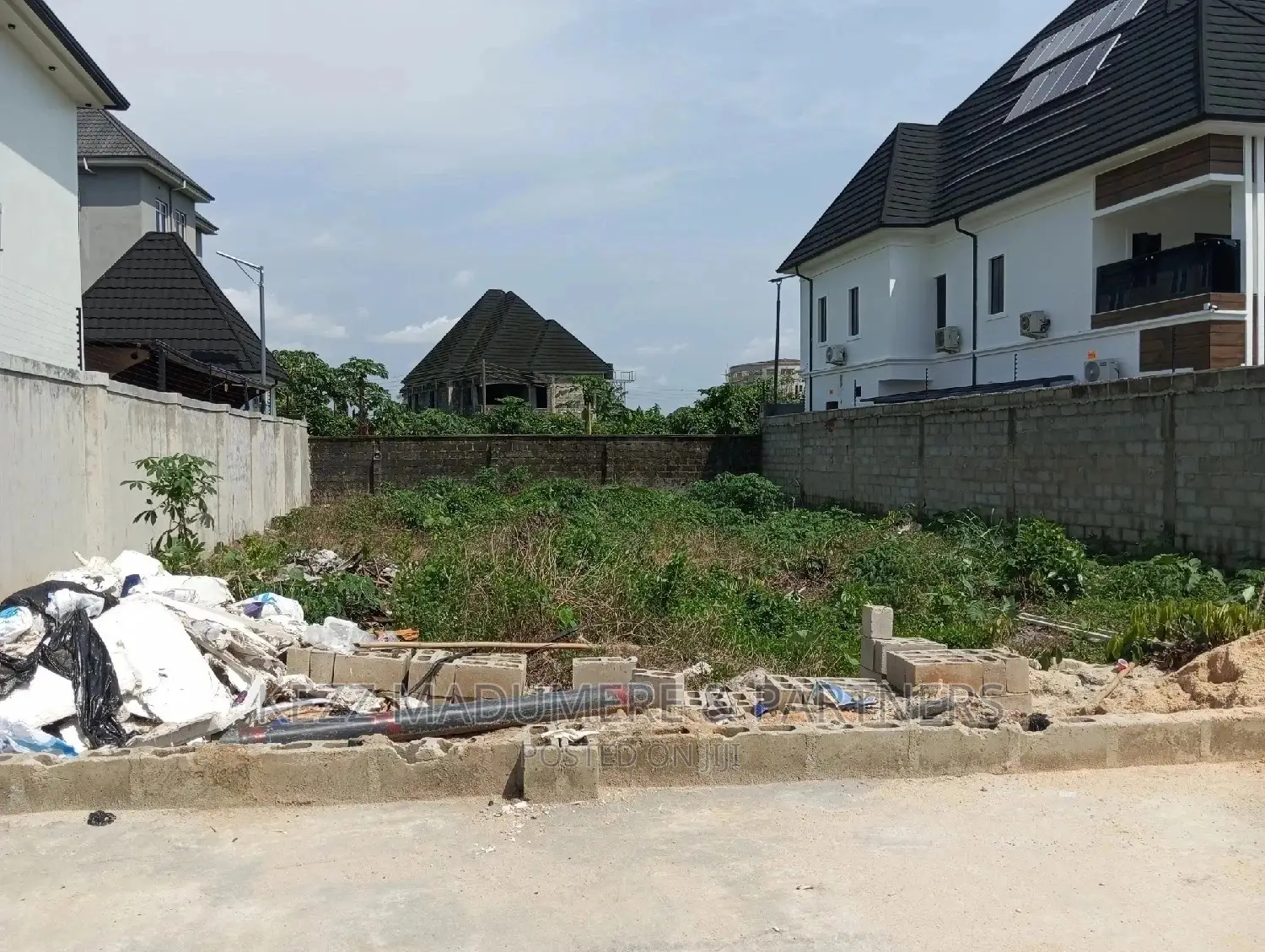 For Sale: Land Inside Cedarwood Est, Sars Rd