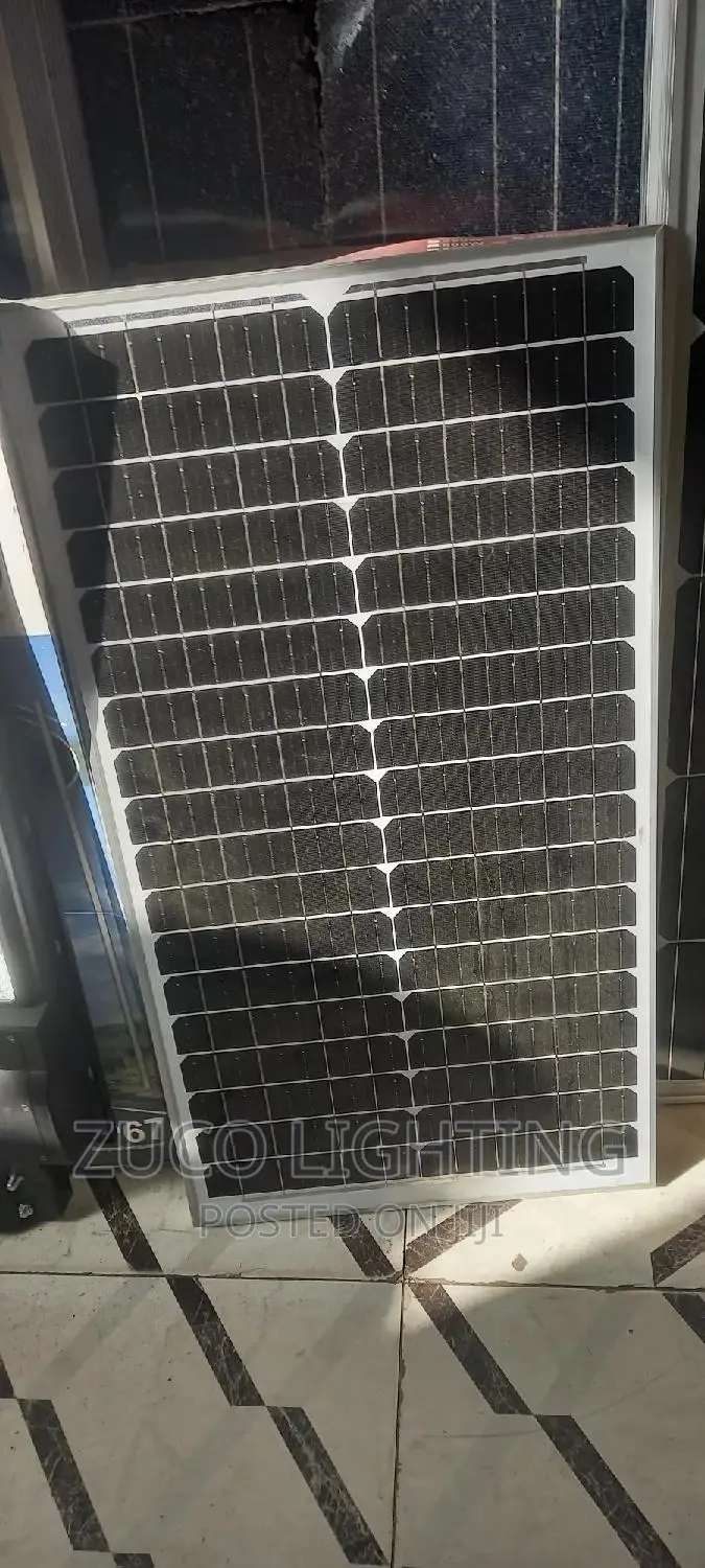 All in One Solar Power Generator With Separate Panels
