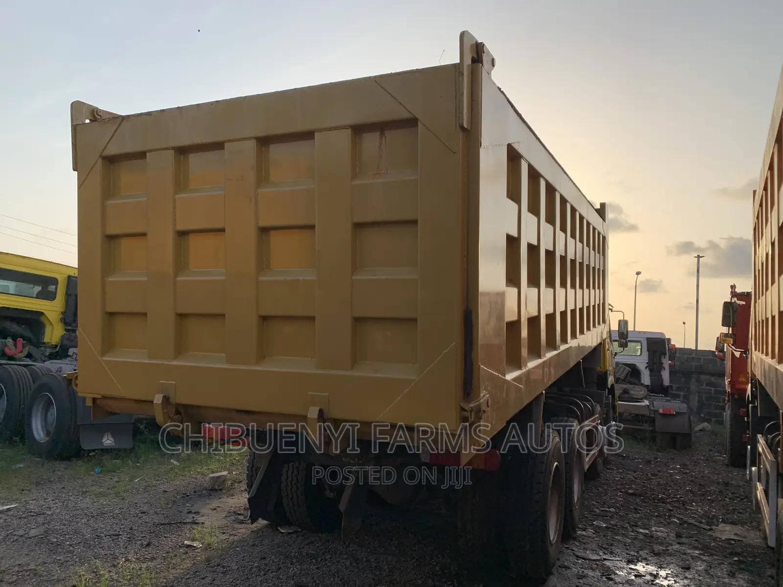 HOWO 371 Horse-Power (45/50 Tons - 12 Tyres)