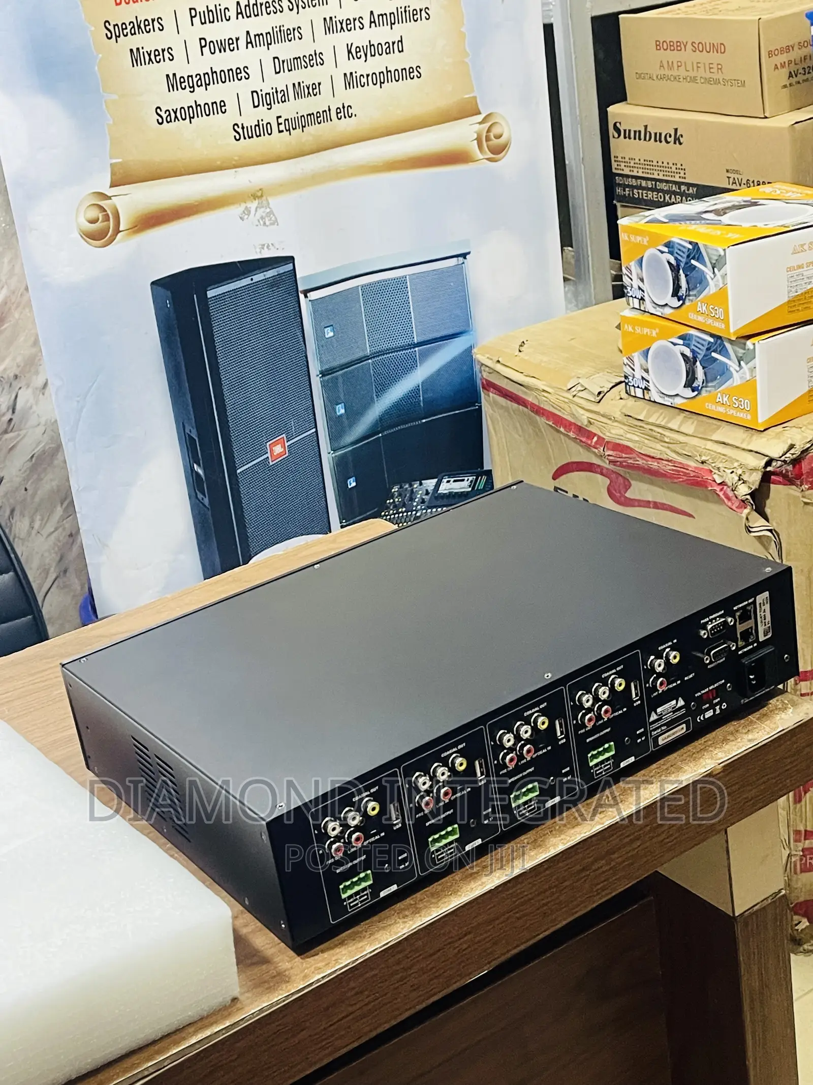 High Quality 4 Zone Networking Amplifier(Internet Enabled)