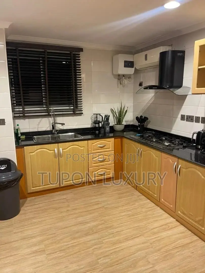 One Bed With Swimming Pool and Gym