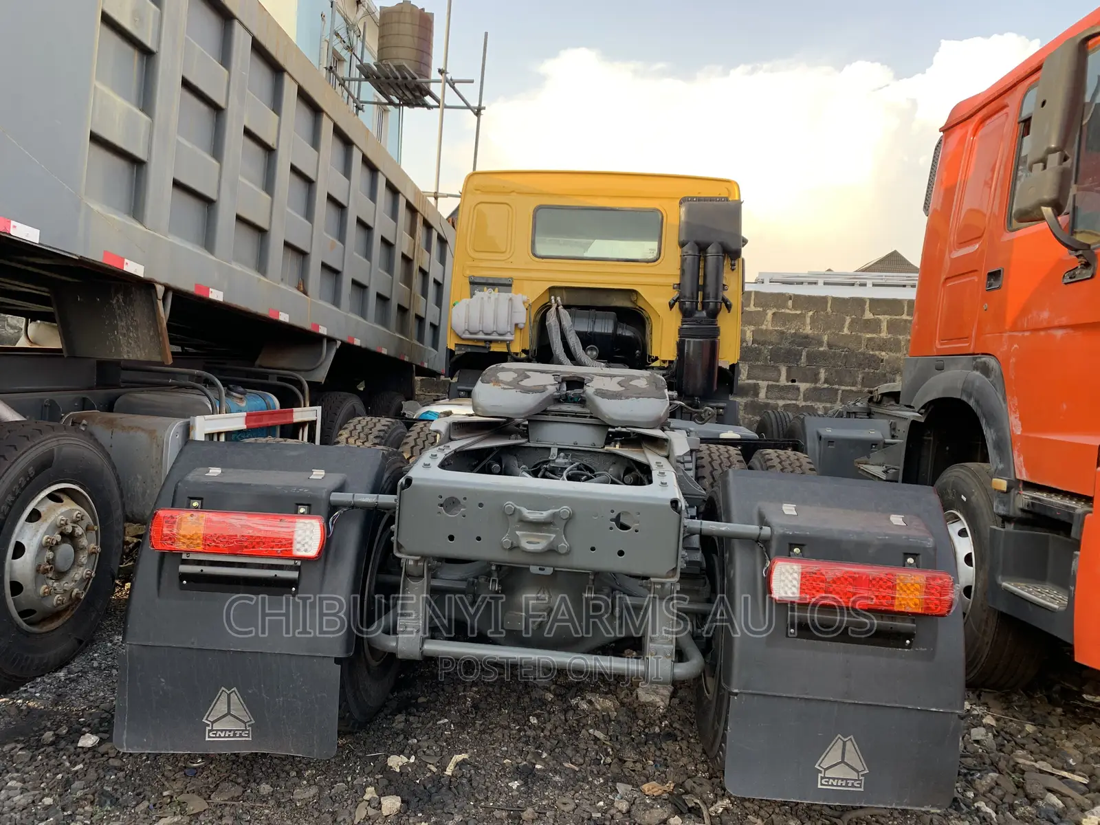 HOWO 371 Truck-Head (10 Tyres)