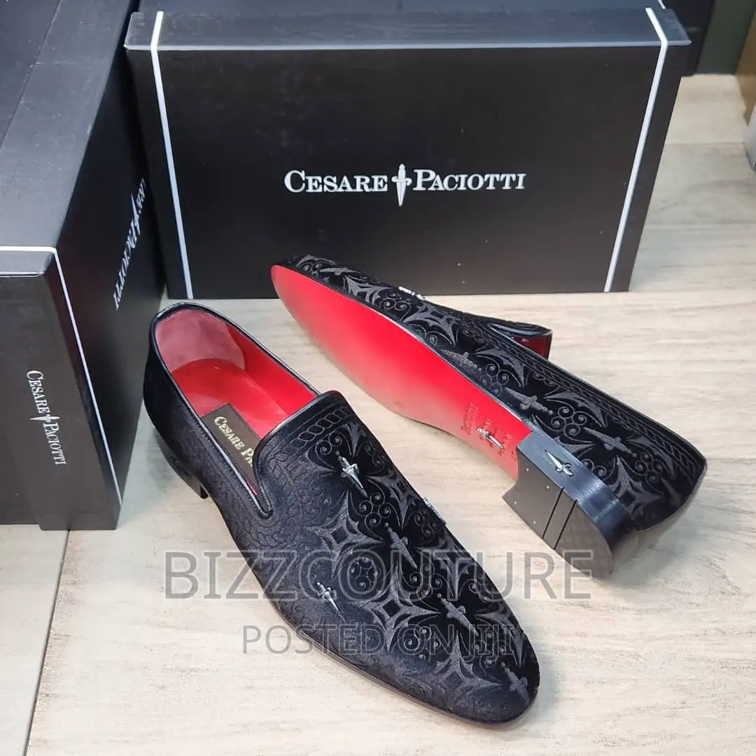Original Italian CESARE PACIOTTI Loafers Available in Store