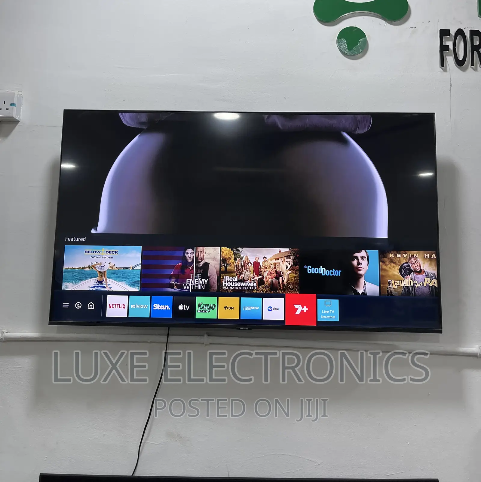 50 Inches Samsung QLED 2021 Model With Free Netflix Account