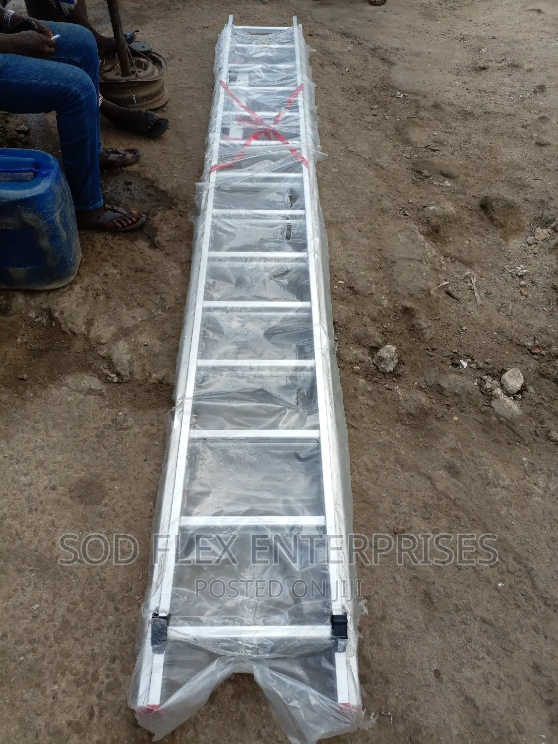 28 Steps Aluminium Ladder