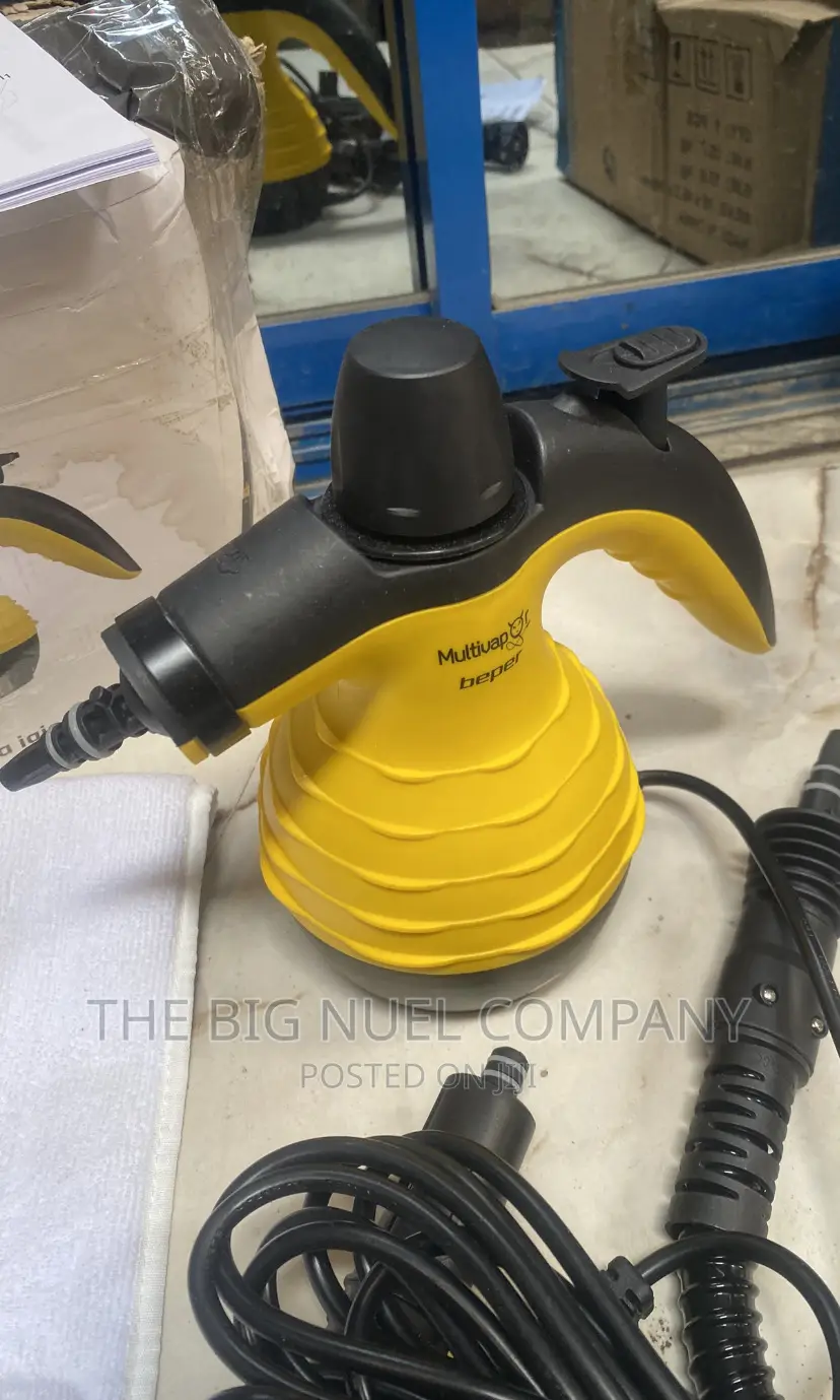 Durable Steam Cleaner Machine With Complete Accessories
