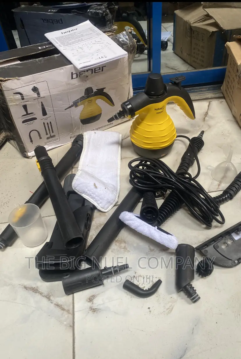 Durable Steam Cleaner Machine With Complete Accessories