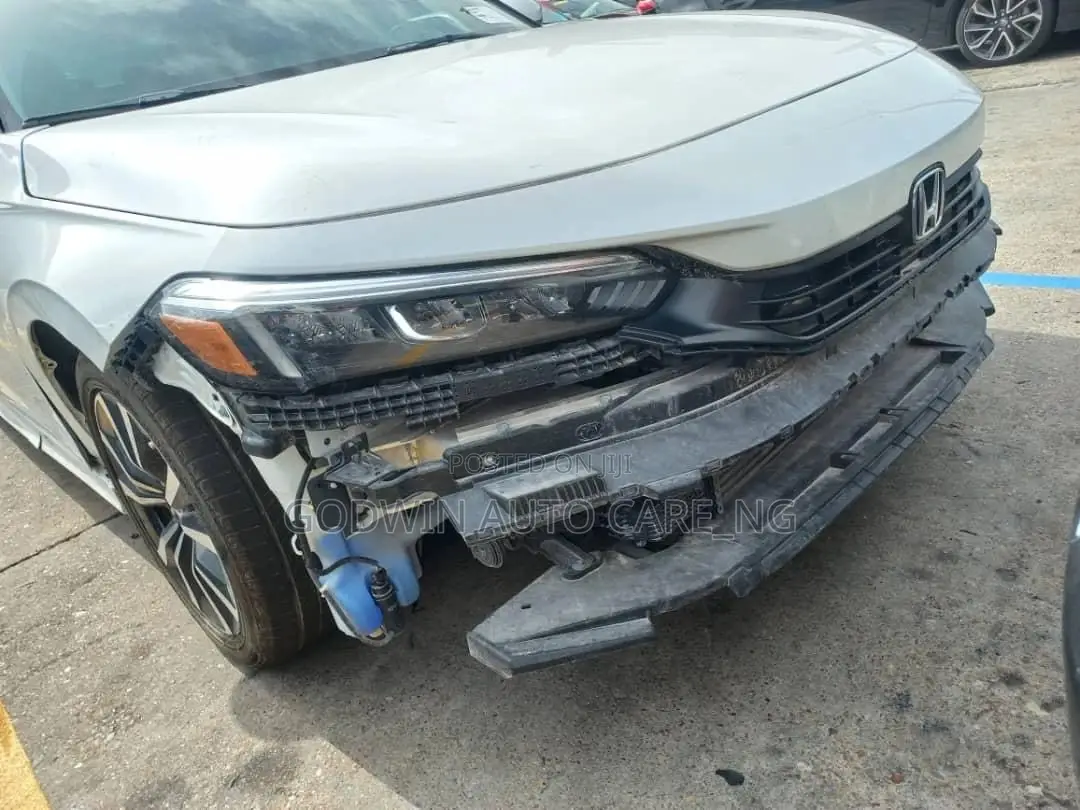 Headlight 2023 Honda Civic Available