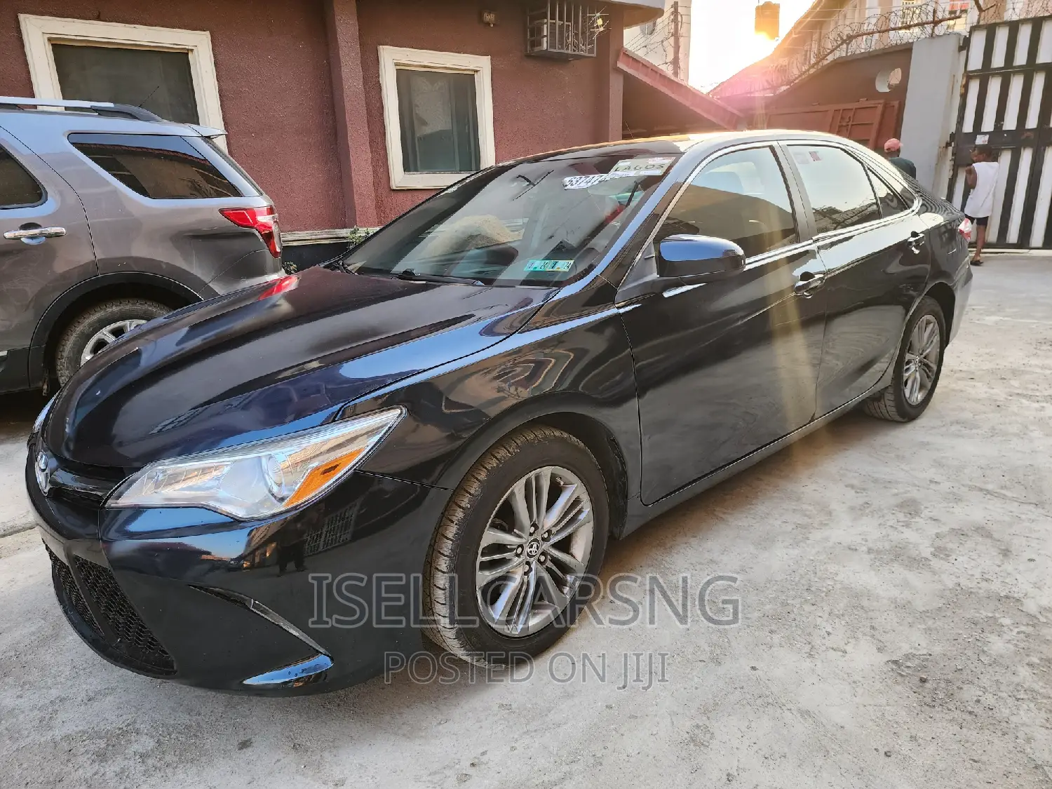 Toyota Camry SE 4dr Sedan (2.5L 4cyl 6A) 2015 Blue