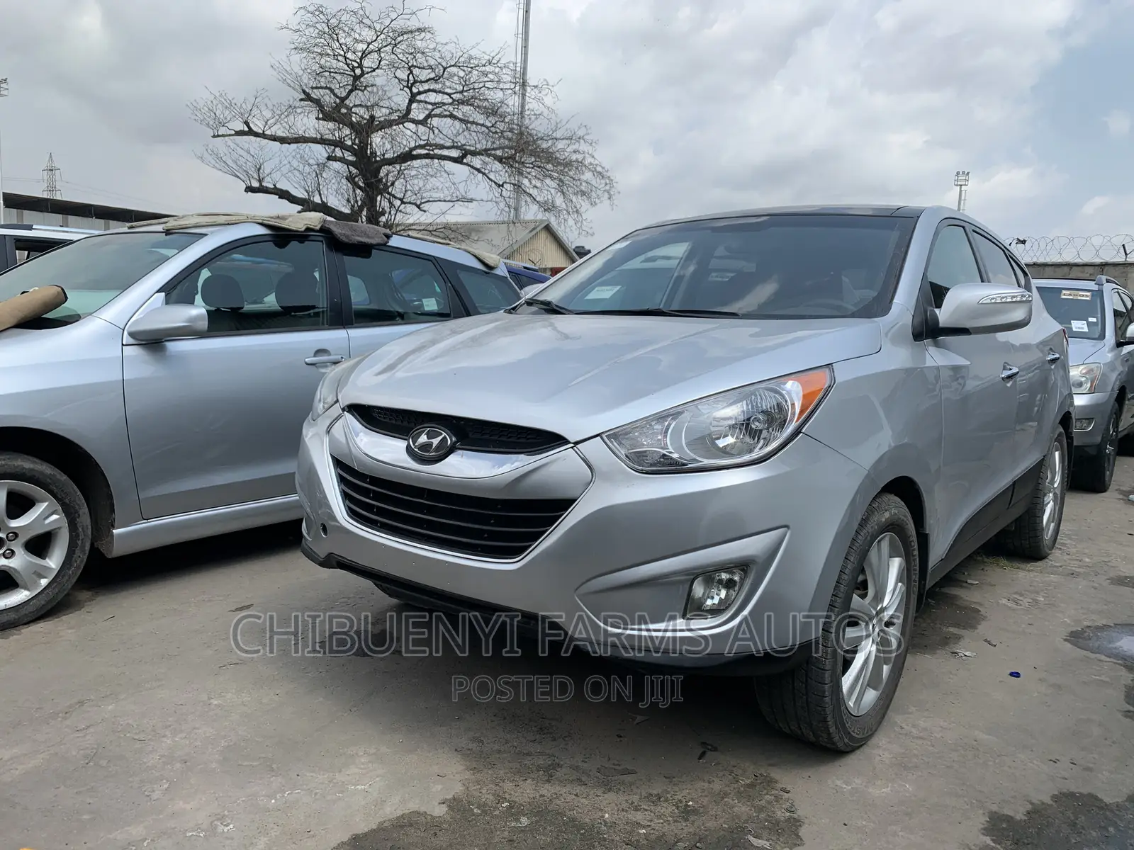 Hyundai Tucson Limited FWD 2011 Silver
