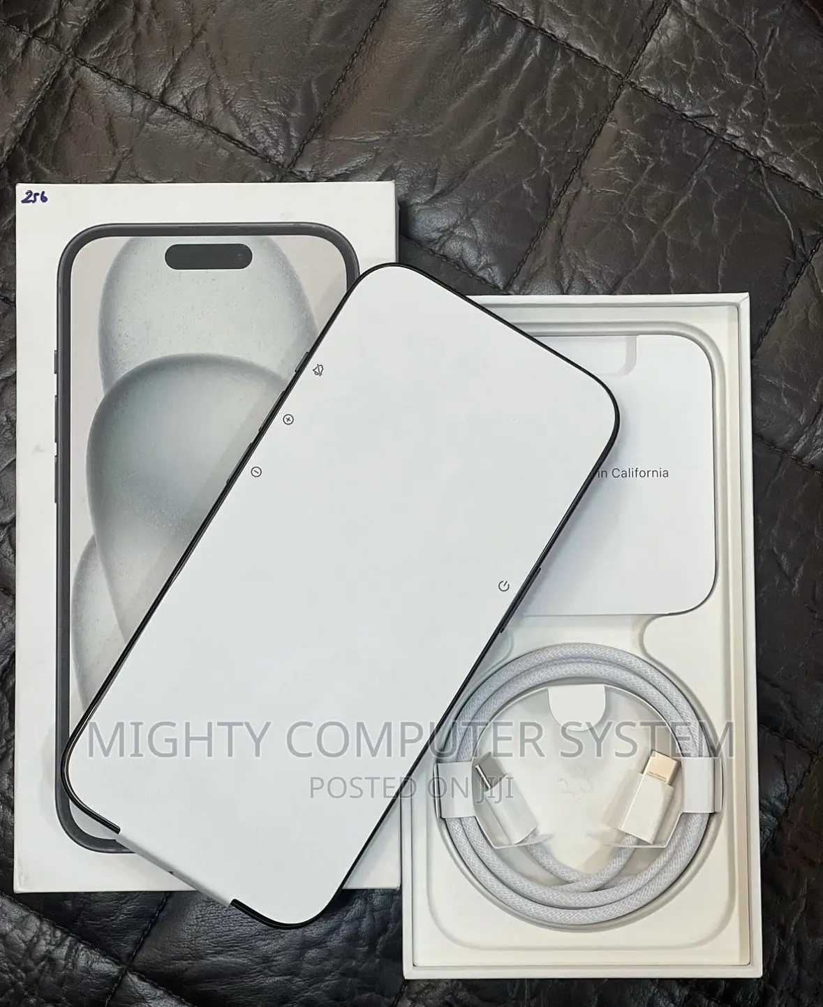 New Apple iPhone 15 128 GB