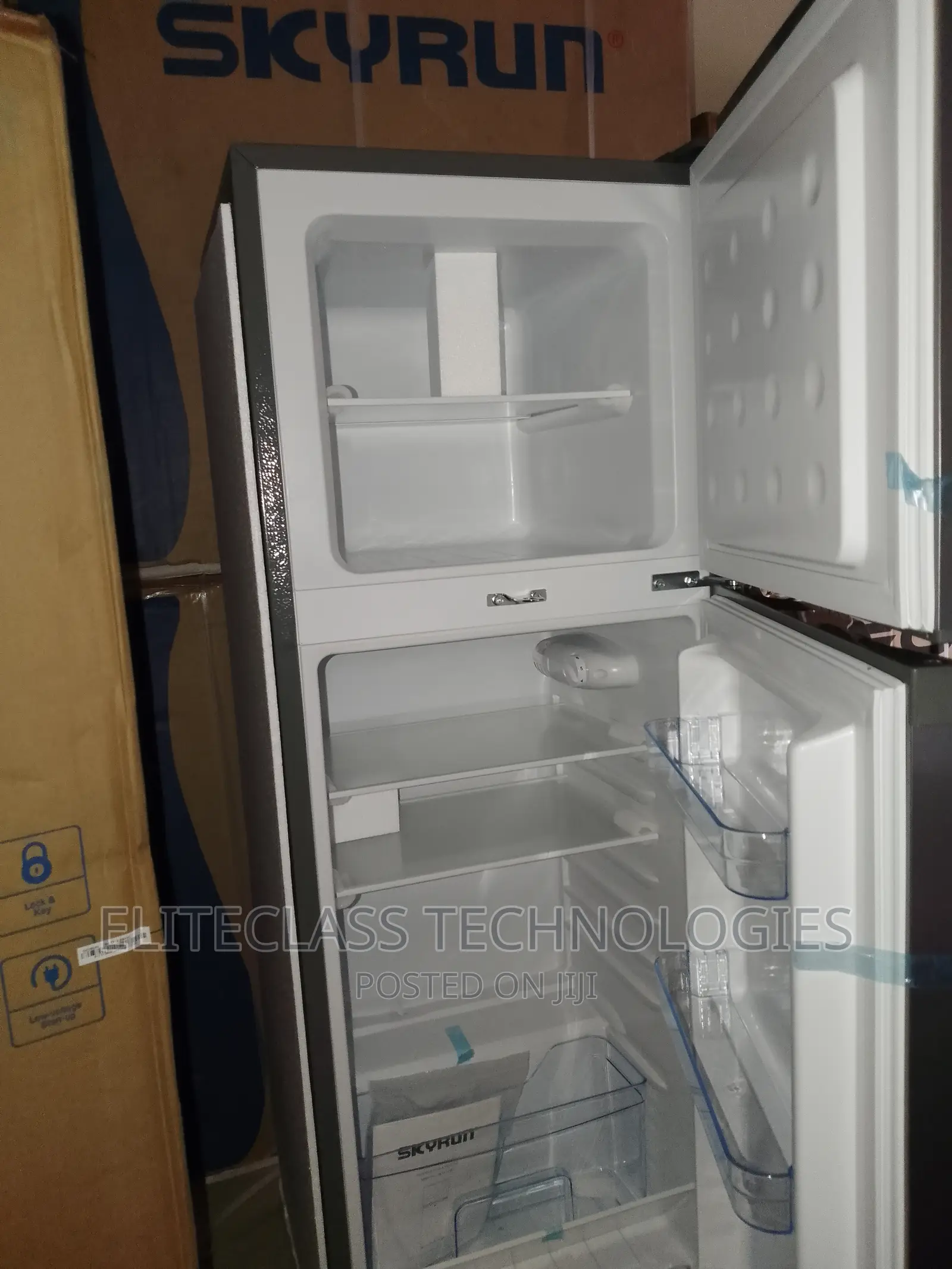 Brand New Energy Skyrun BCD-138HC Refrigerator