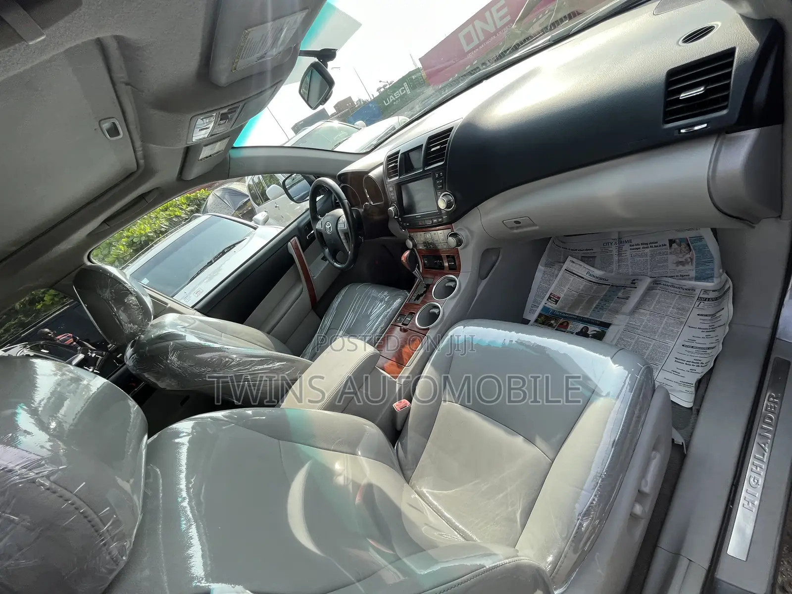 Toyota Highlander Limited 2010 Gray