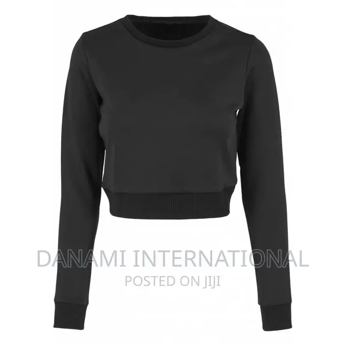 Danami Plain Crop Sweatshirt