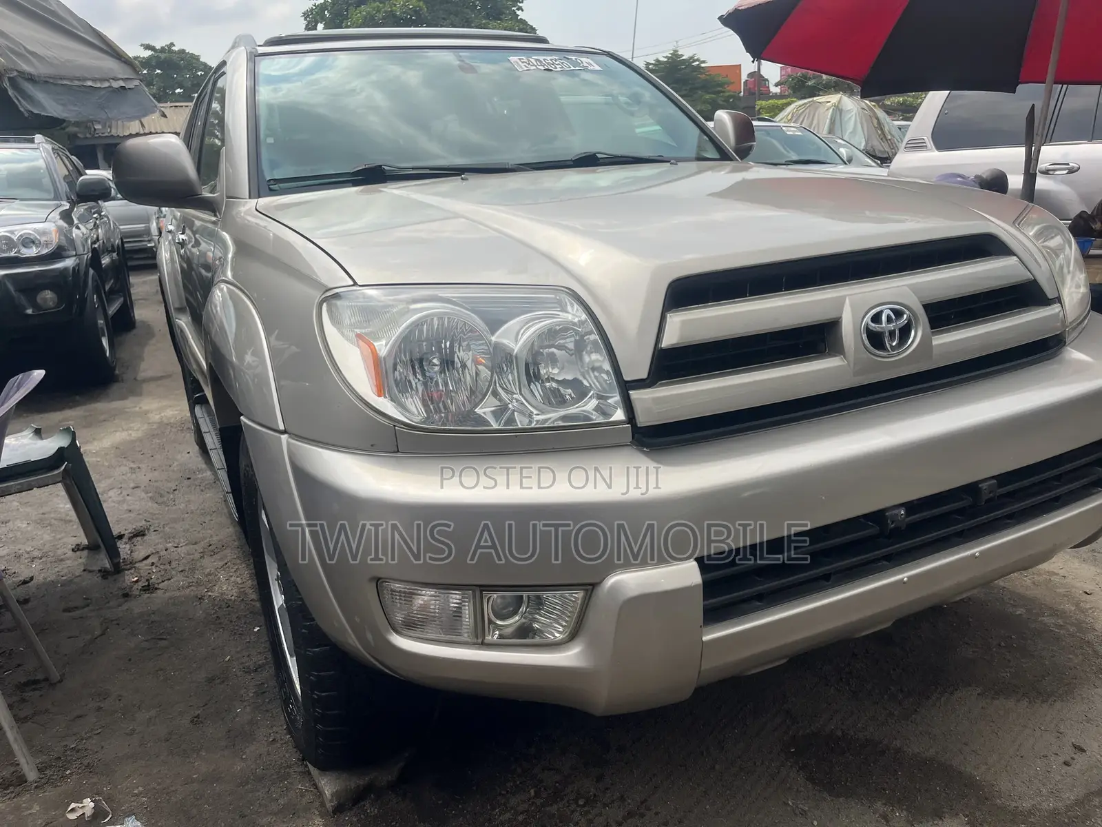 Toyota 4-Runner Limited V6 2005 Gold