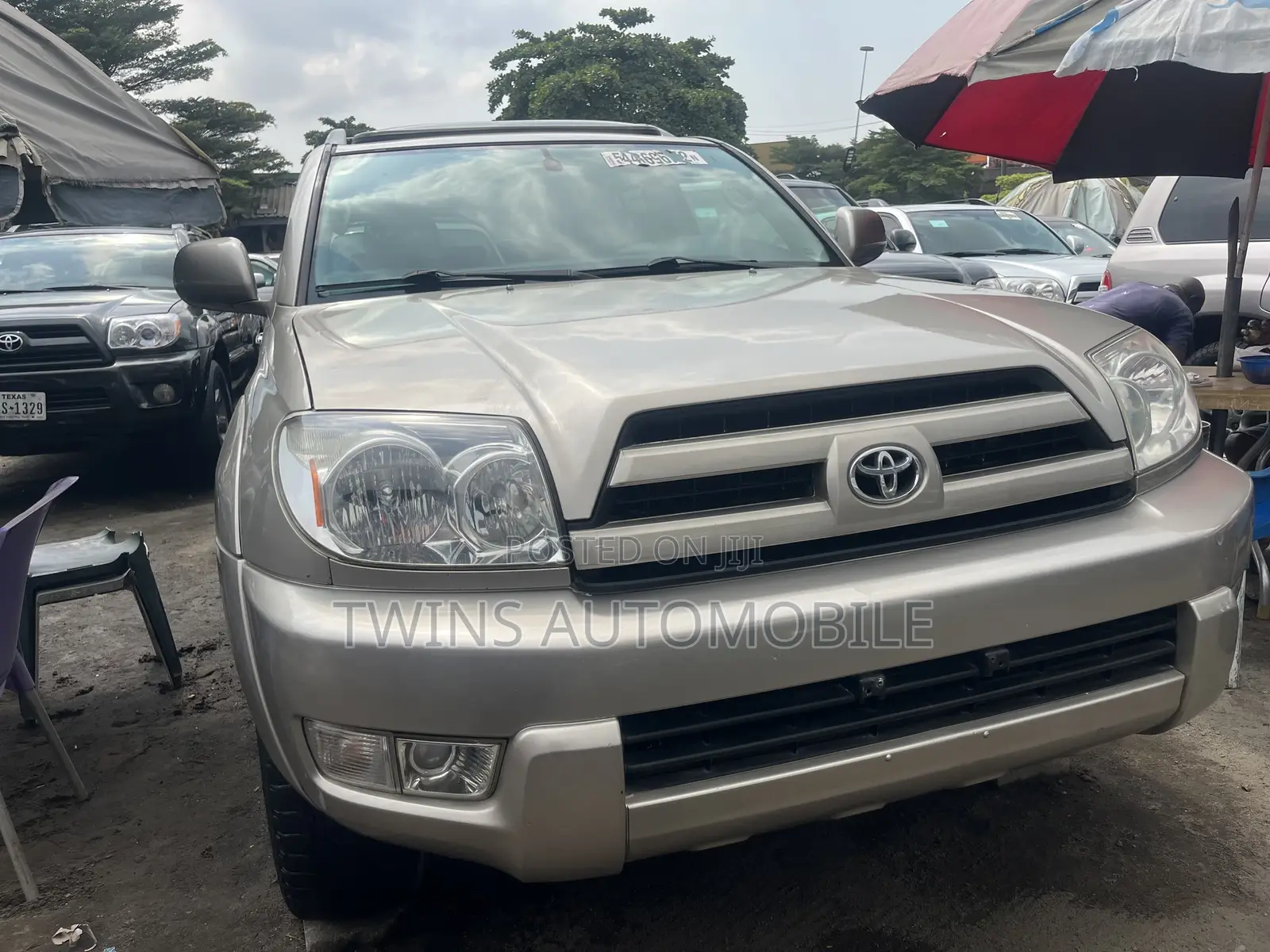 Toyota 4-Runner Limited V6 2005 Gold