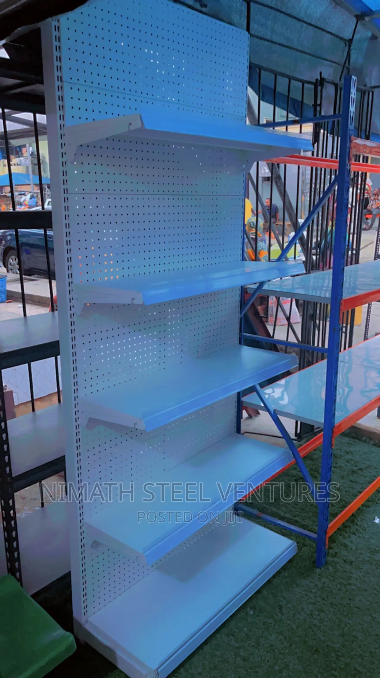 Supermarket Gondola Shelve