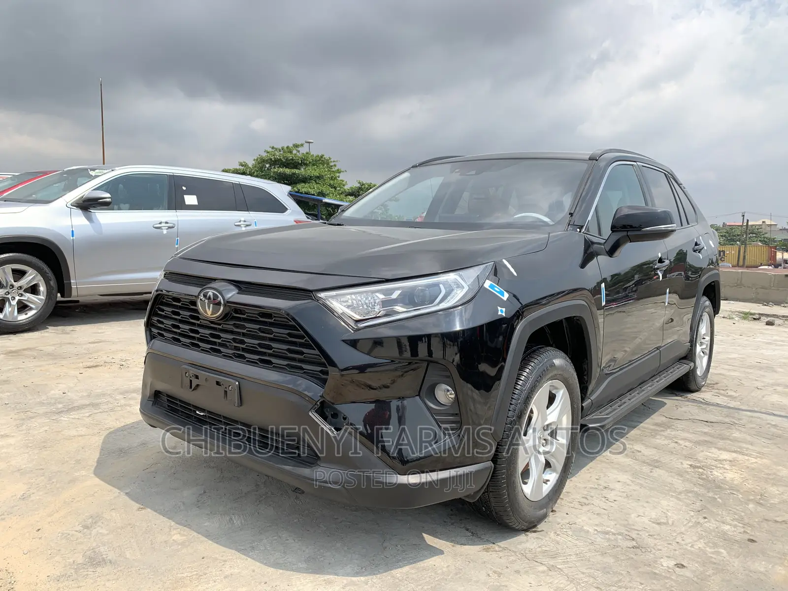 Toyota RAV4 XLE AWD 2020 Black