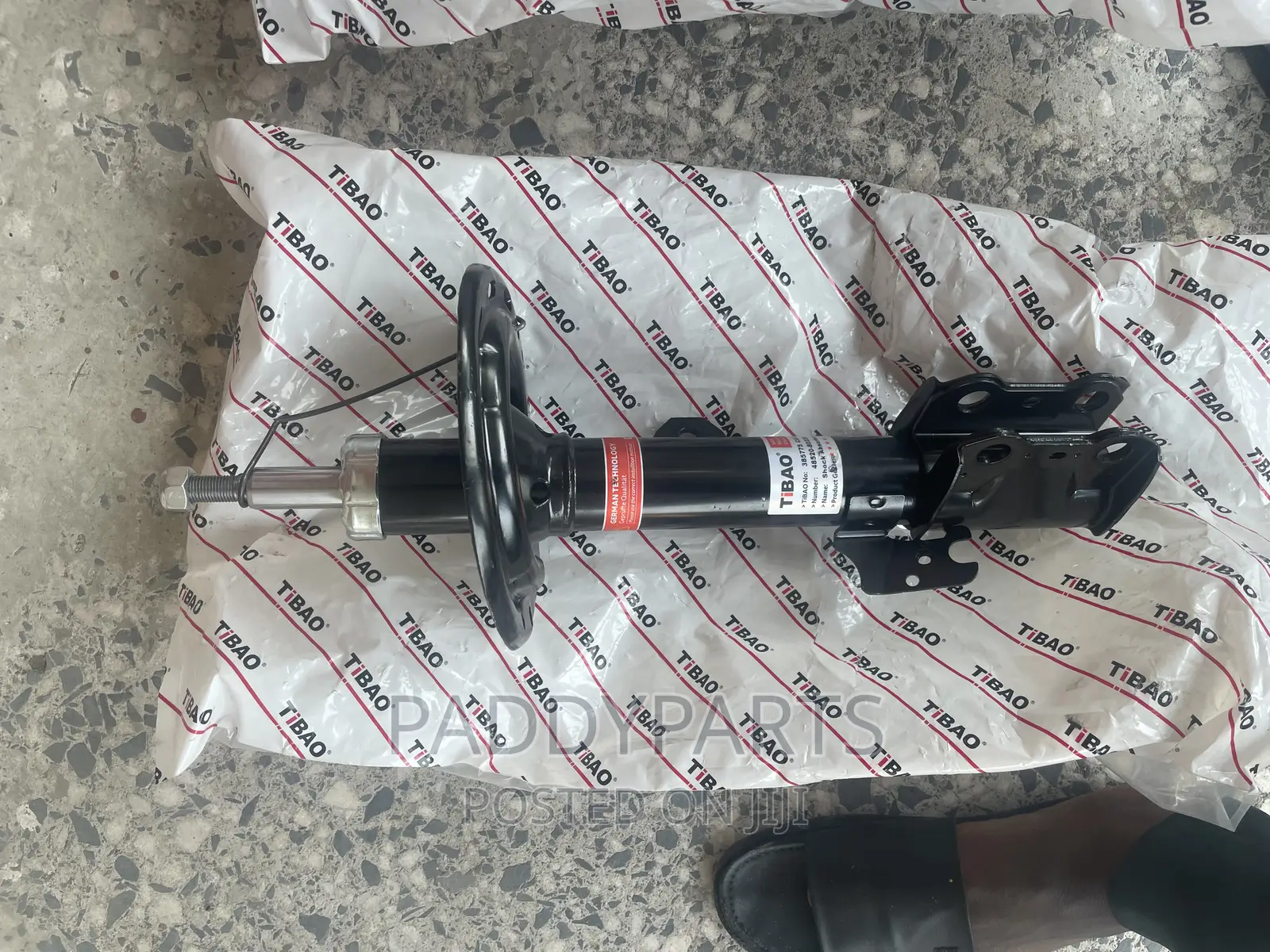 Toyota Venza Shock Absorber (Tibao Korea)