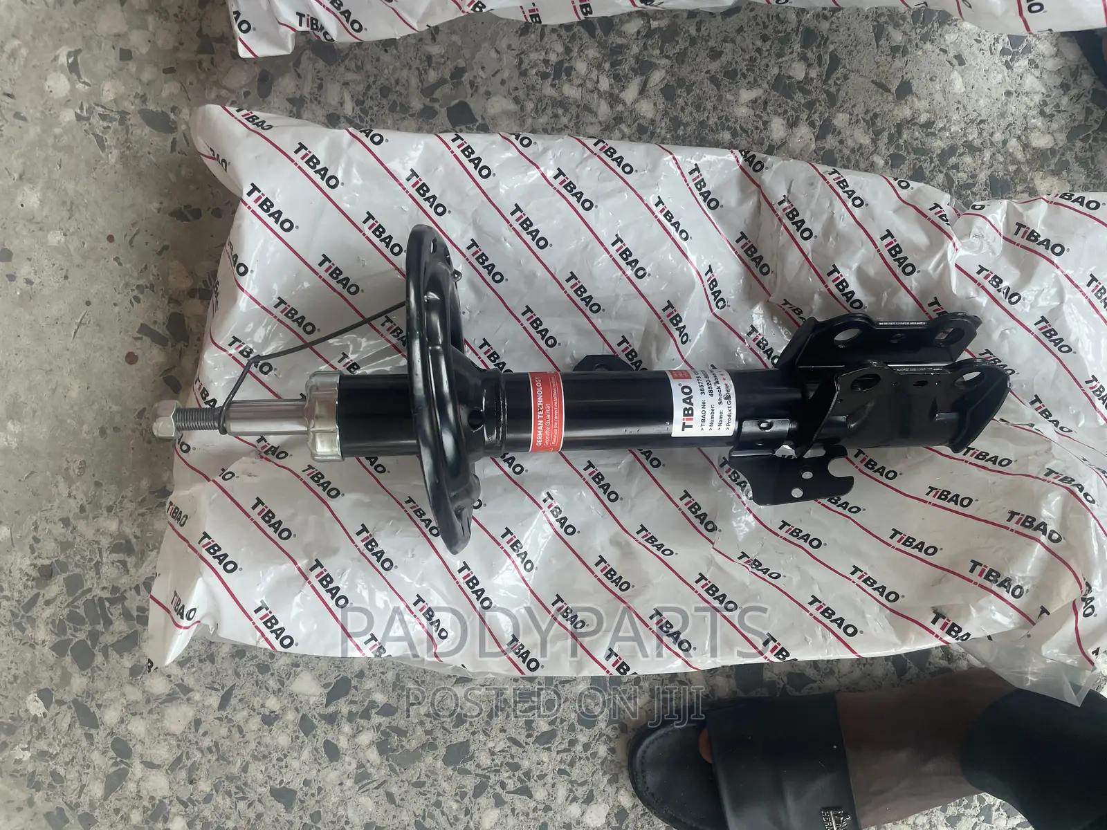 Toyota Venza Shock Absorber (Tibao Korea)