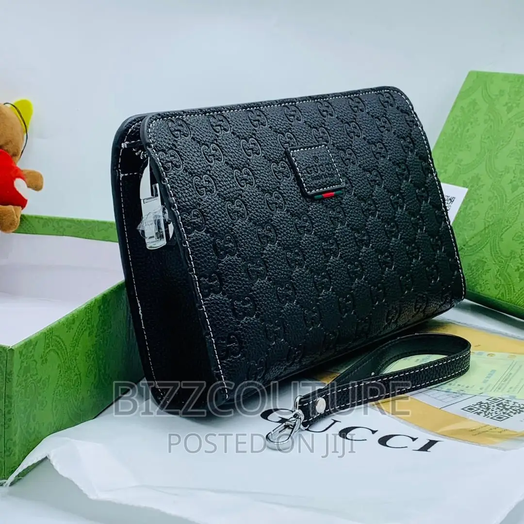 Original GUCCI CLUTCHES Bags Available in Store