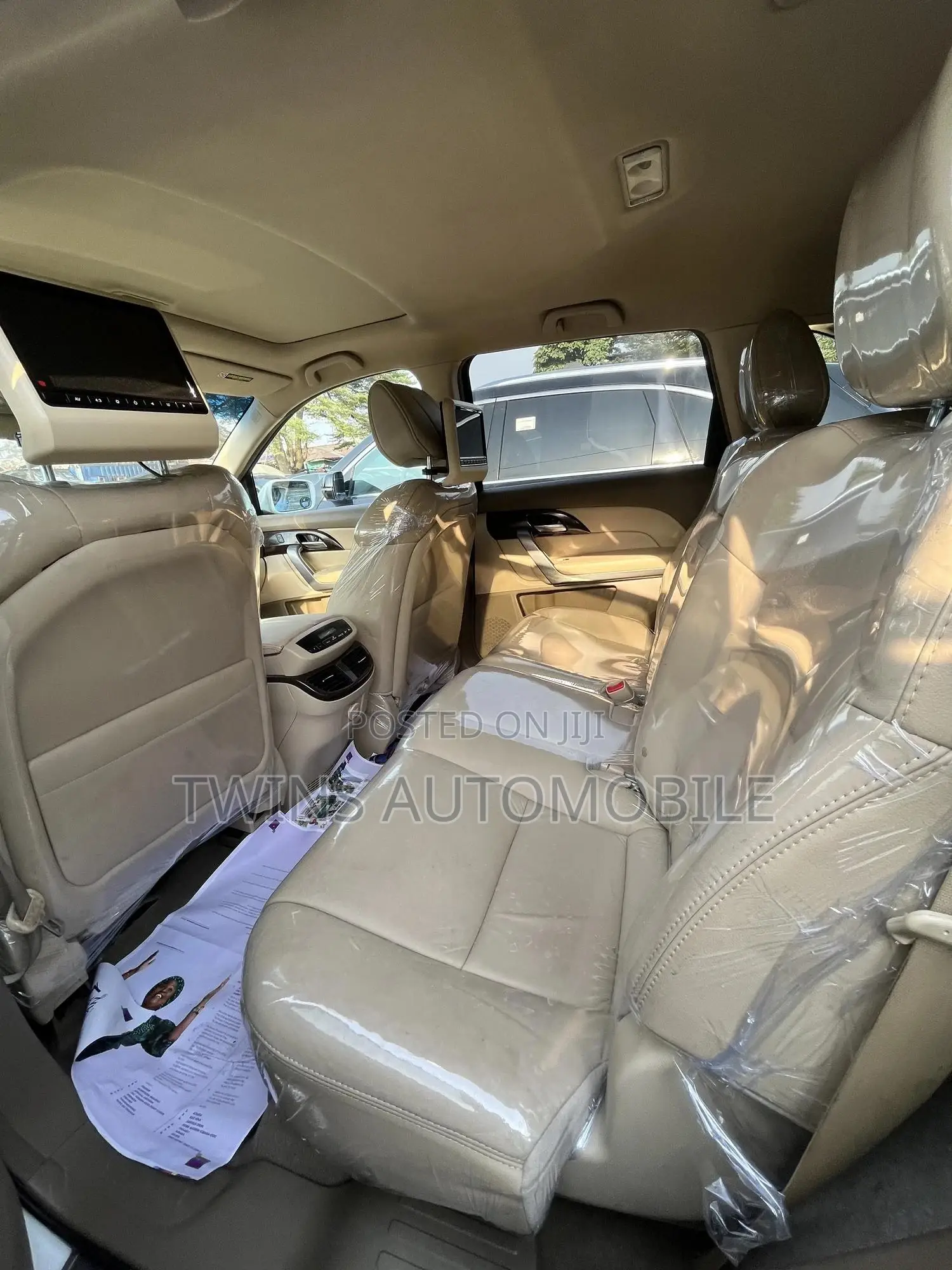 Acura MDX SUV 4dr AWD (3.7L 6cyl 6A) 2010 White