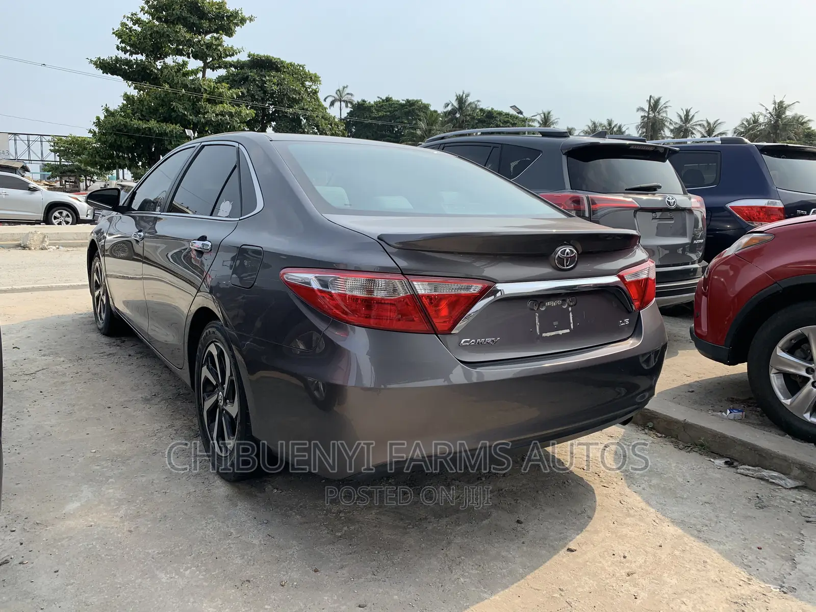 Toyota Camry 2017 Brown