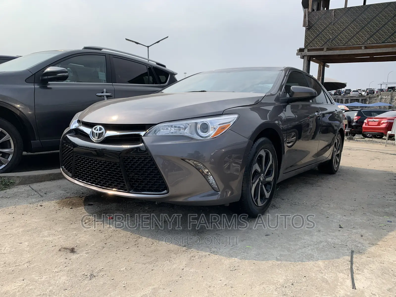 Toyota Camry 2017 Brown