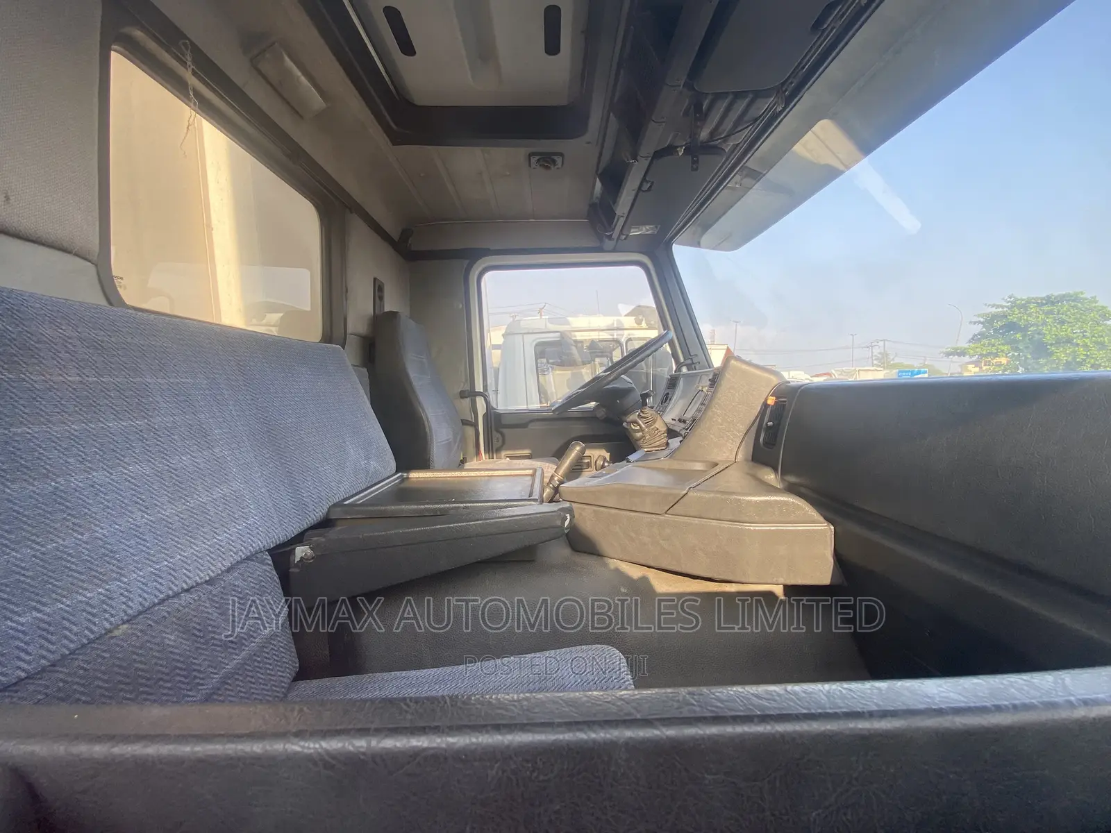 Scania 93m White Container Body, Long Frame.