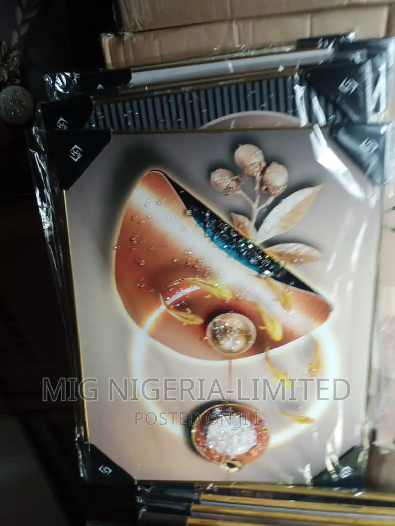 Wall Acrylic 2 Tumbler Wall Frame Gold Finish