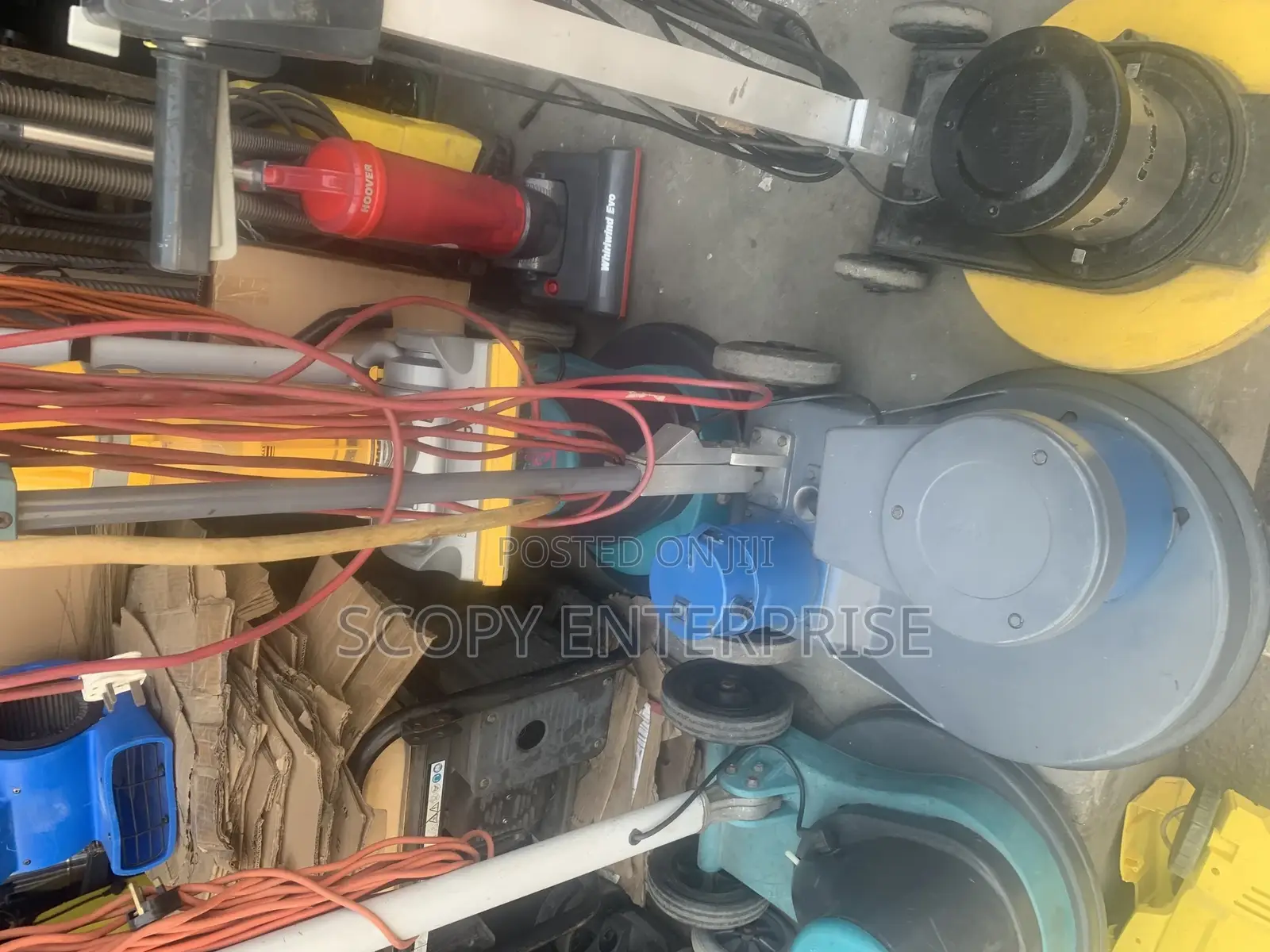 Industrial Tiles and Rug Scrubbers