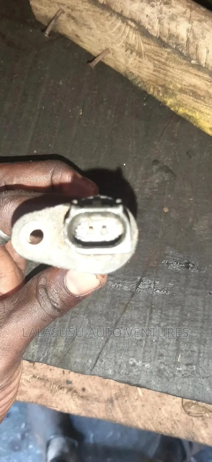Crankshaft Sensor H3 and S10