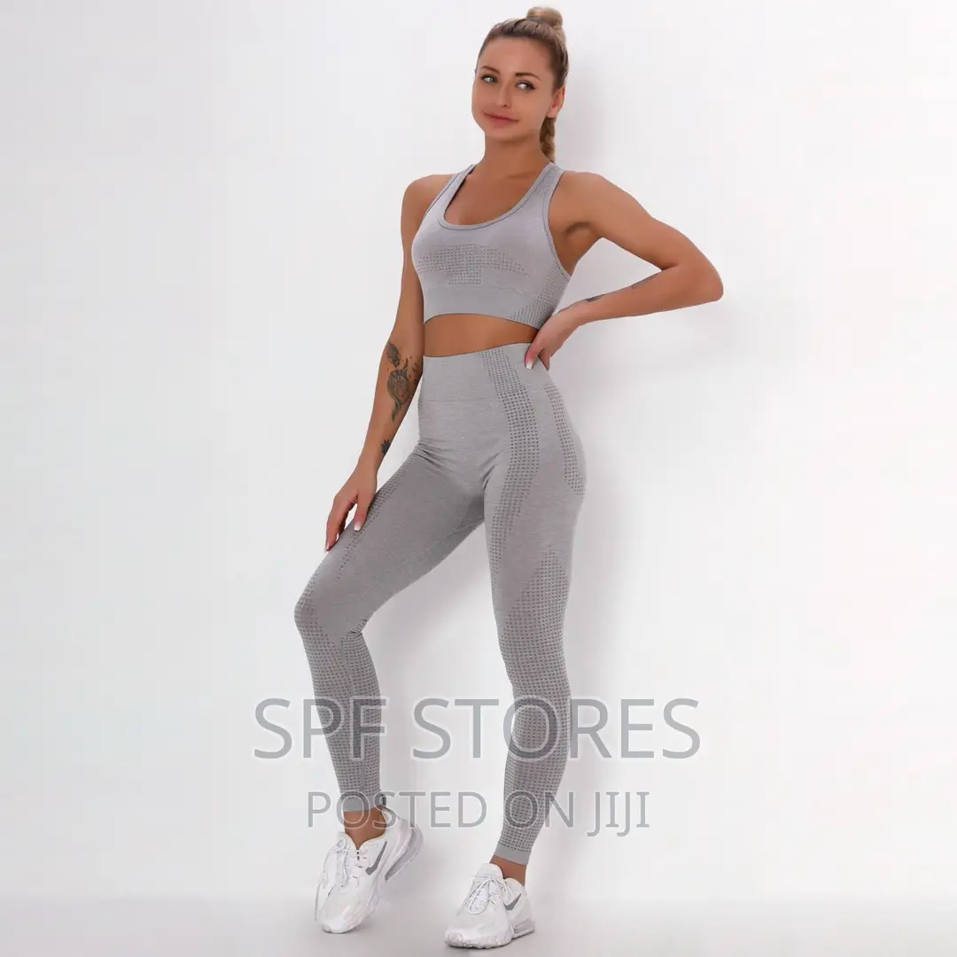 Female Gym Singlet and Long Gym Suit