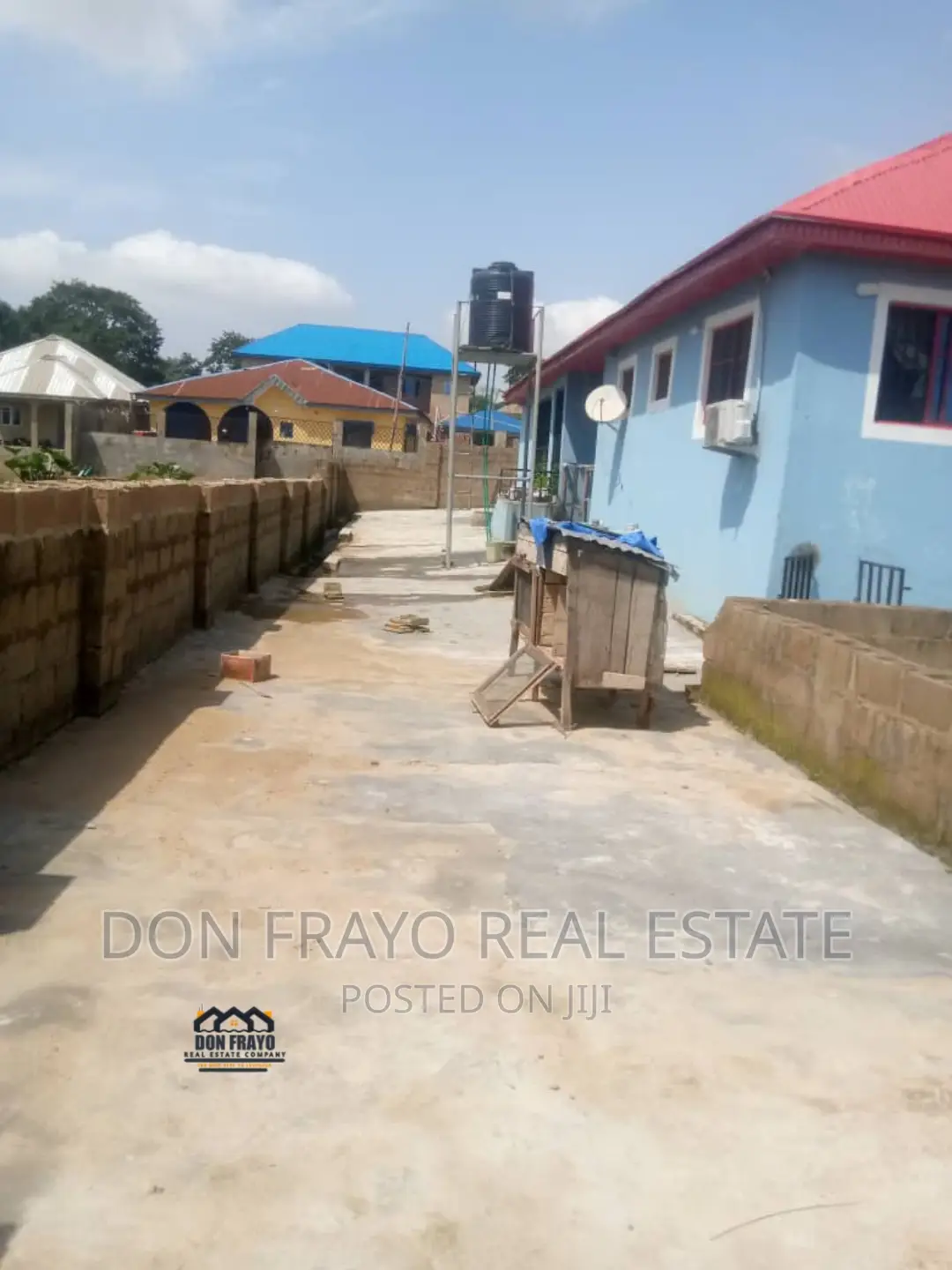 4bdrm Bungalow in Idi Omo, Ojoo for sale