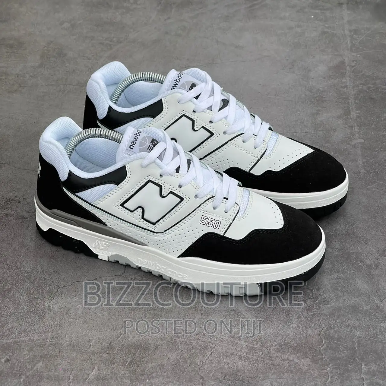 Original NEW BALANCE 550 Sneakers Available in Store