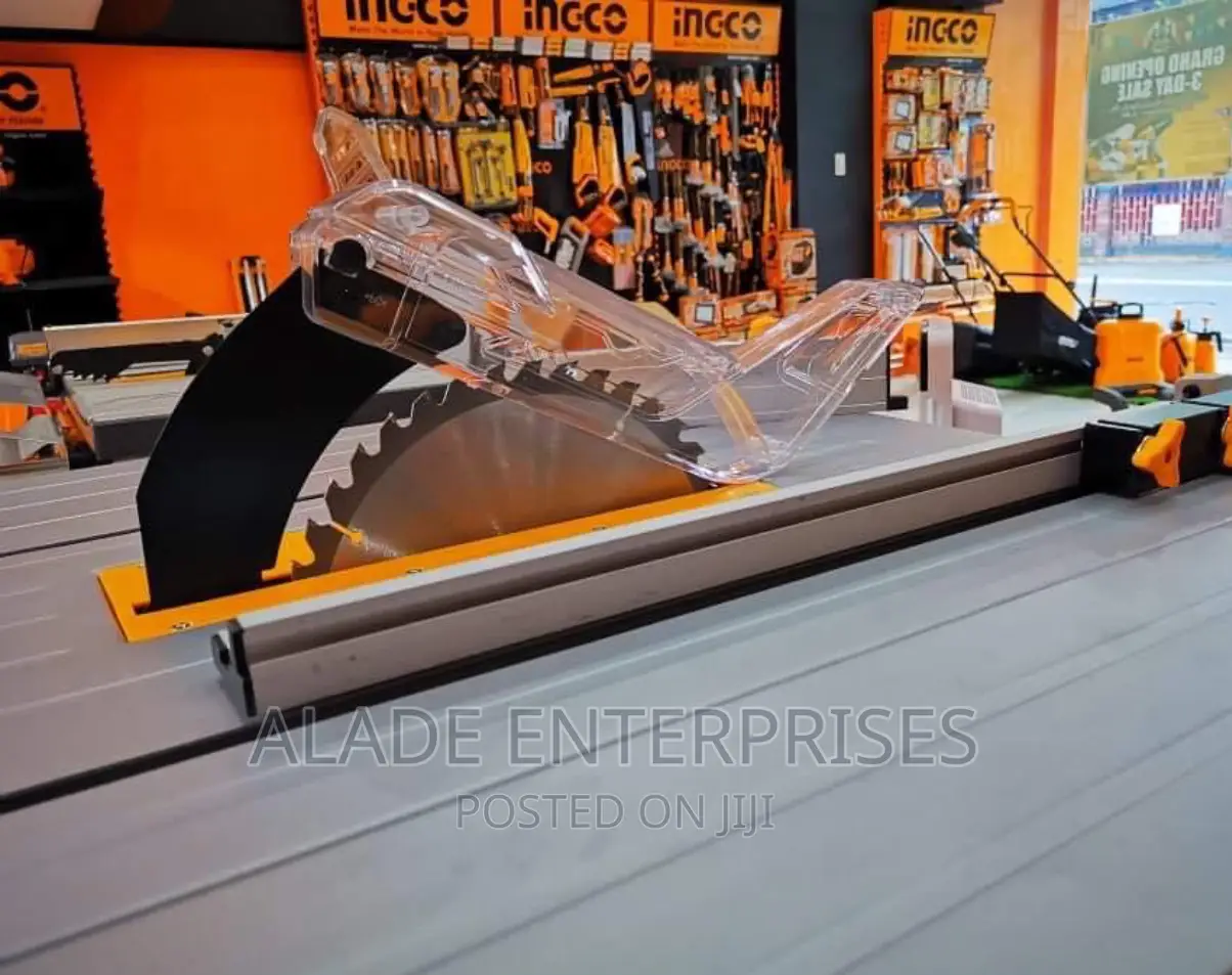 Ingco TS15007 Table Saw 1500W 10" Inches Blade