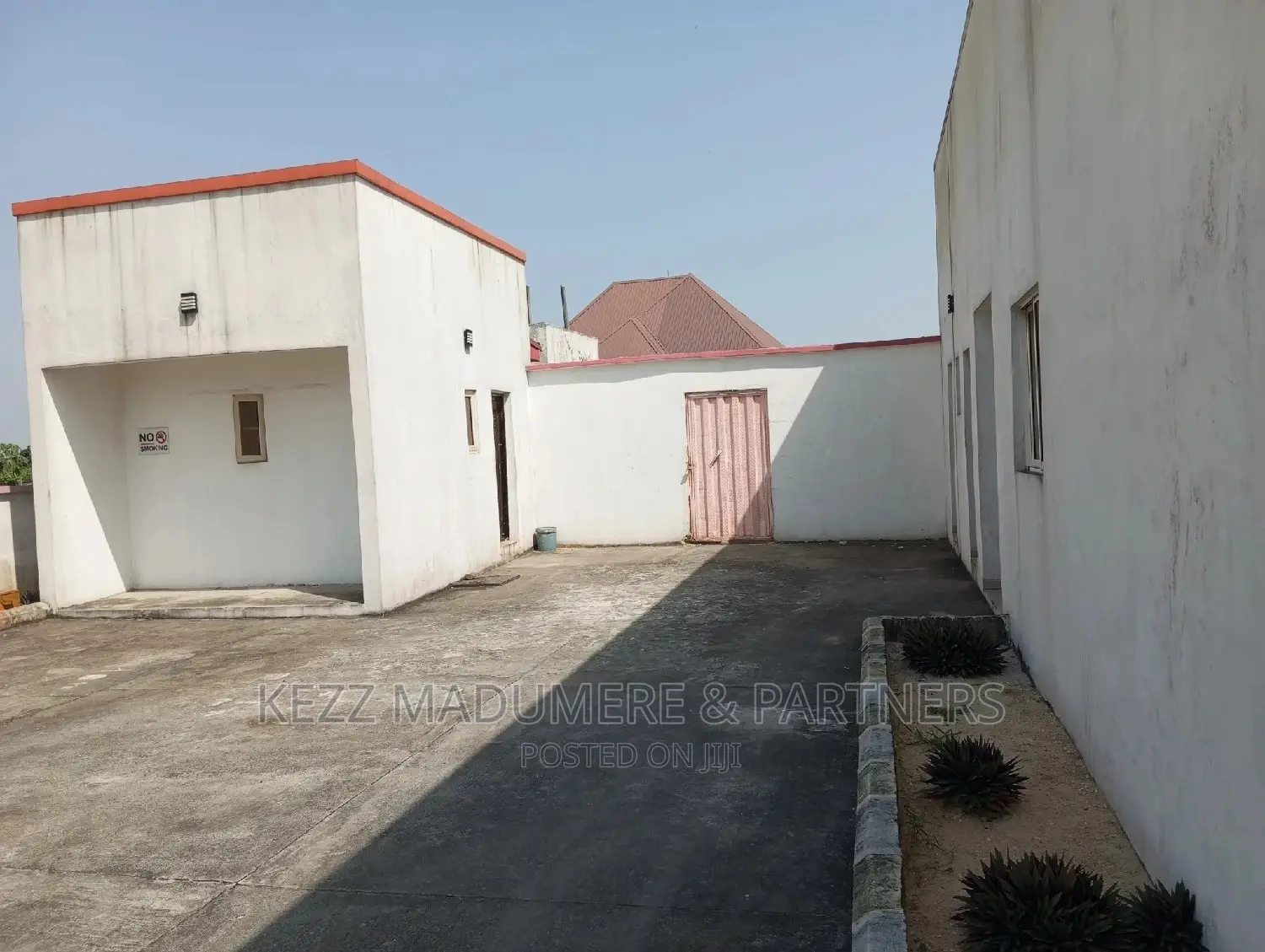 For Sale: Functional Filling Station