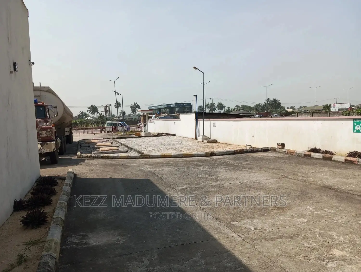 For Sale: Functional Filling Station