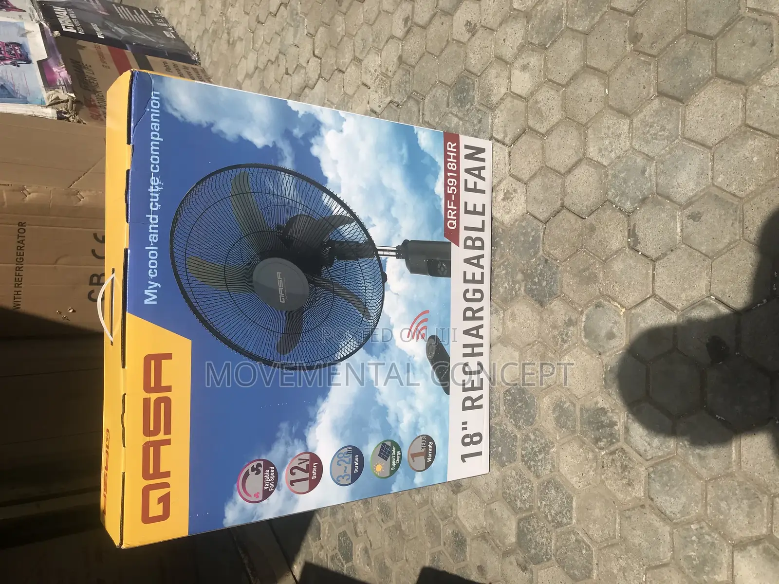 Qasa 18” Rechargeable Fan
