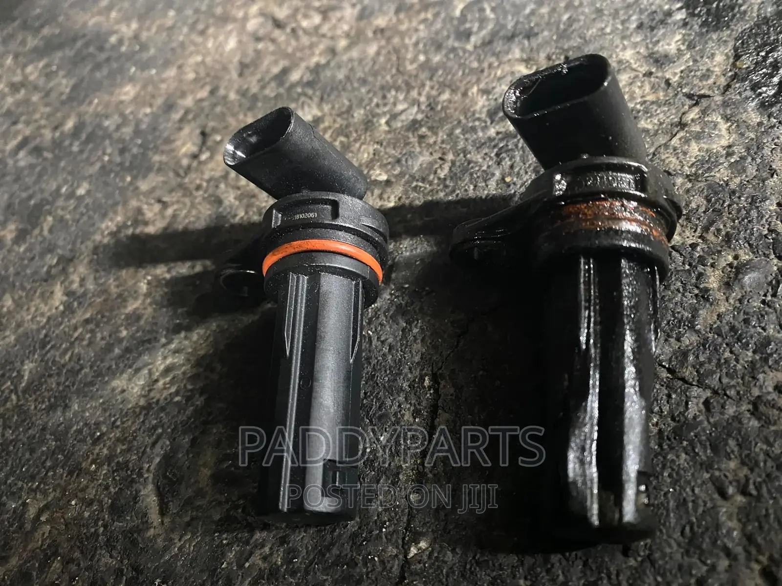 Jeep Cherokee Camshaft/Crankshaft Position Sensor