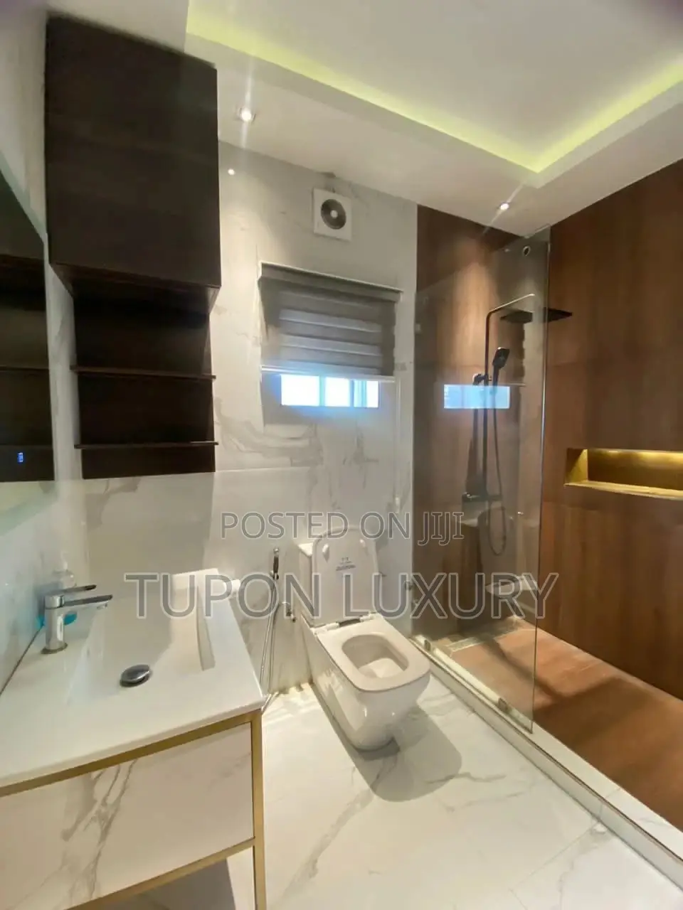 Classic 3bed Terrace Duplex in Ikoyi With Gym