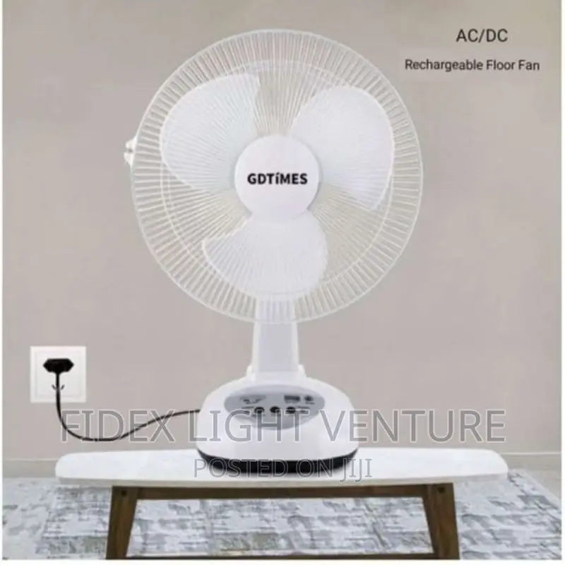 Gt Rechargeable Fan 12inch Two Dc Bulbs and Solar Panels