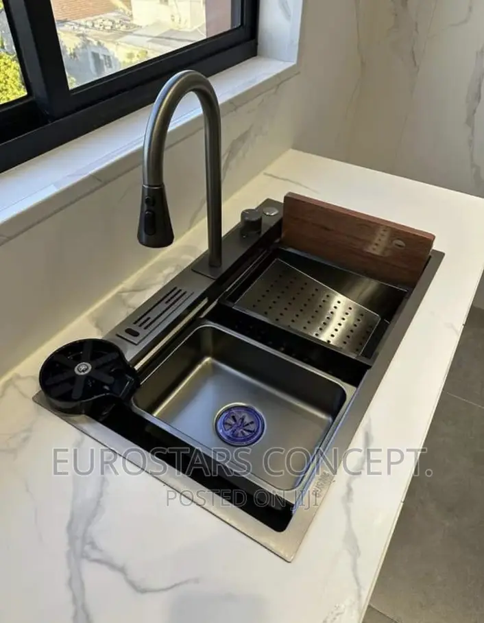 Latest Kitchen Sink With Water Fall Tap