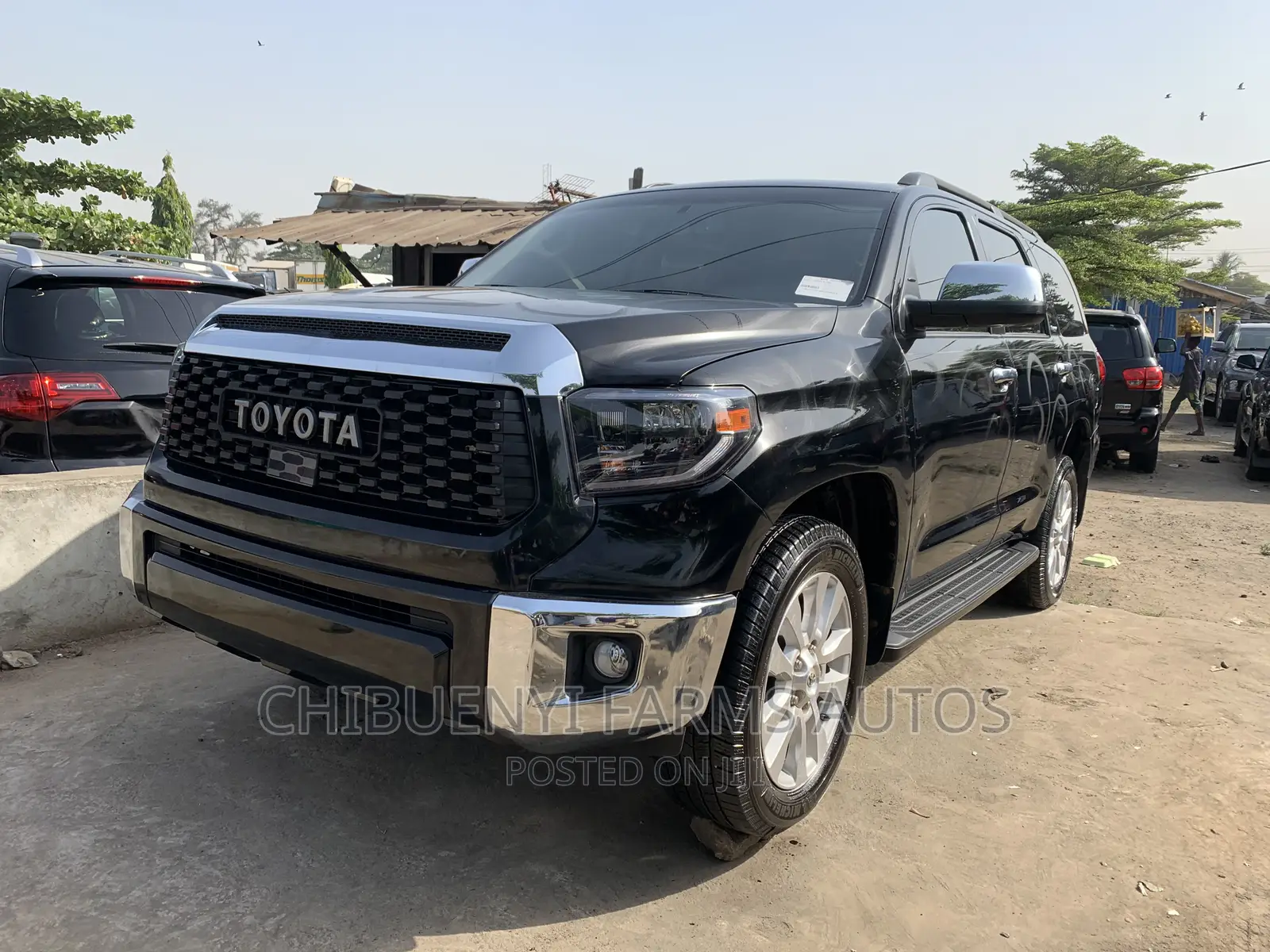 Toyota Sequoia Platinum w/FFV 4x4 2018 Black