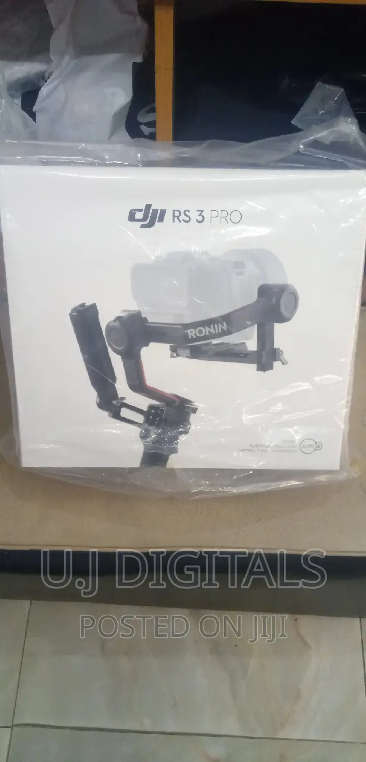 Dji RS 3 Pro Camera Gimbal