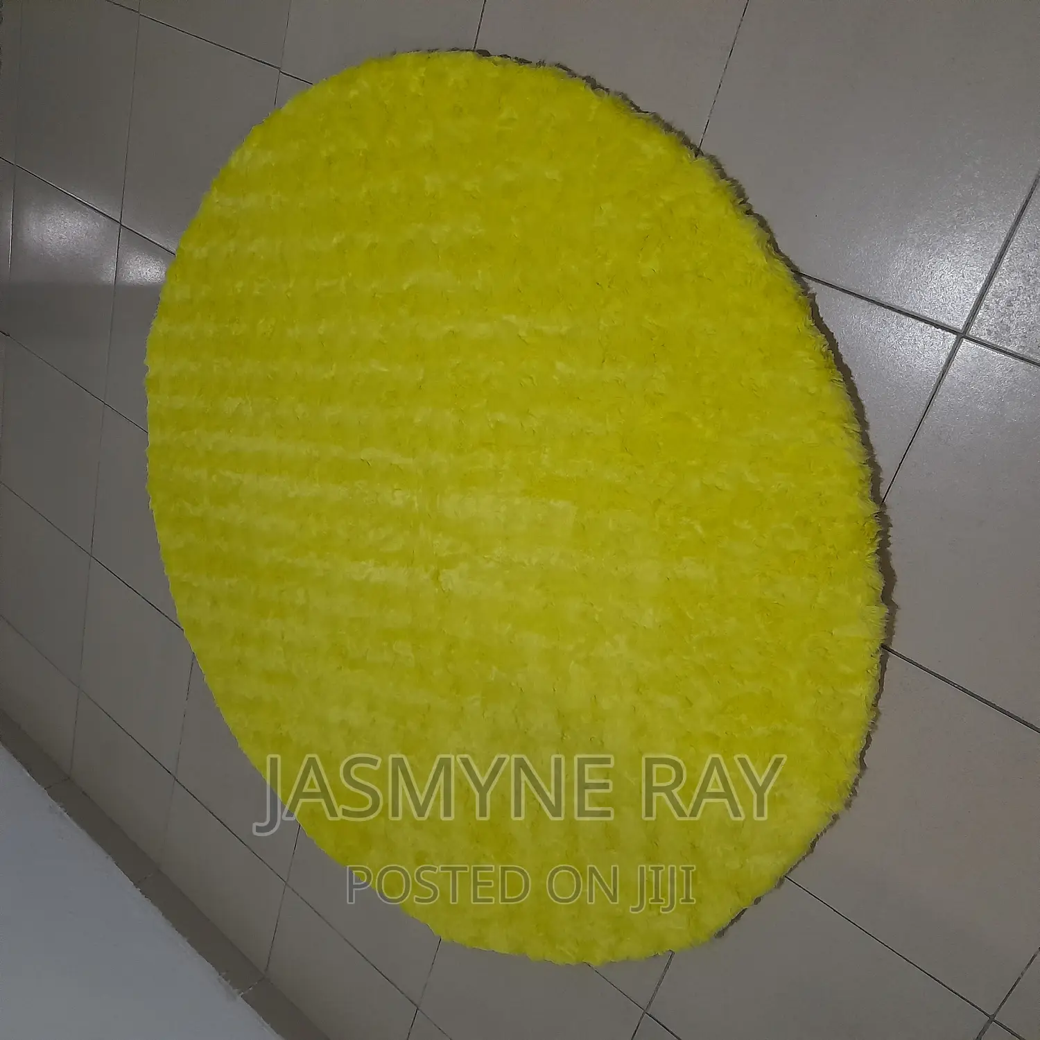 Exotic Yellow Fur Rug 6ft Circle