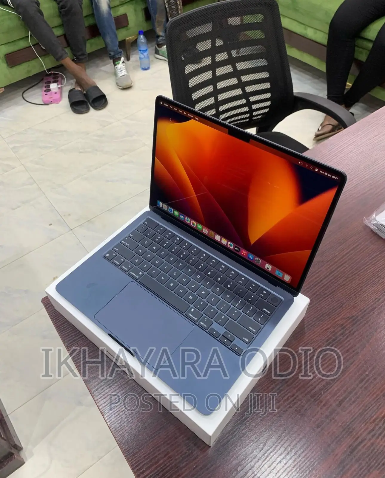 Laptop Apple MacBook Air 2022 M2 8GB Apple M2 SSD 256GB