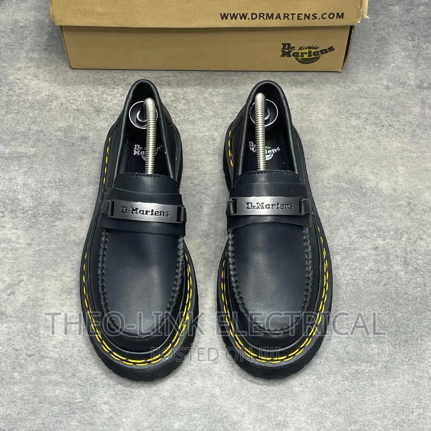 Dr Martens Shoe