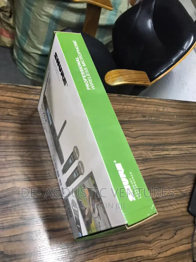Legendary GLDX Shure Wireless Microphone