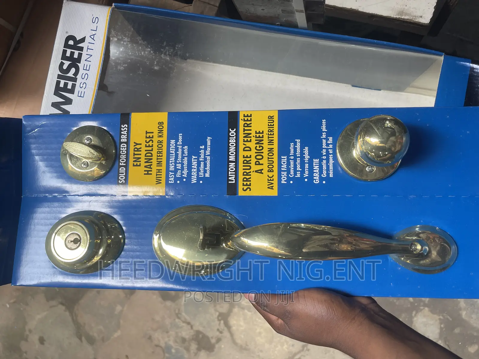 Weiser Brass Entry Handle Set With Interior Knob